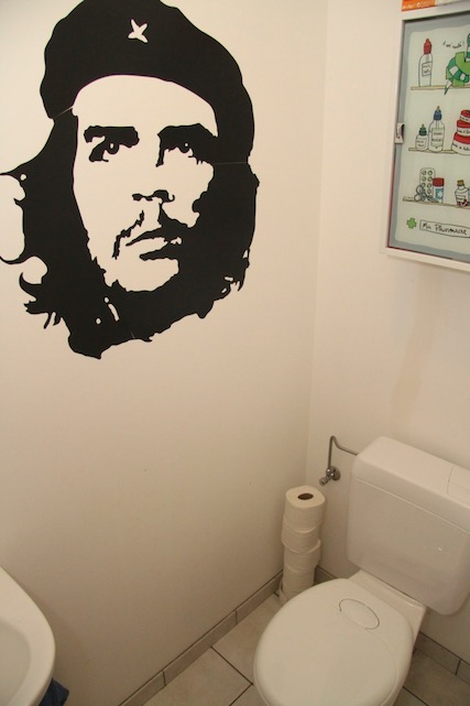 Che